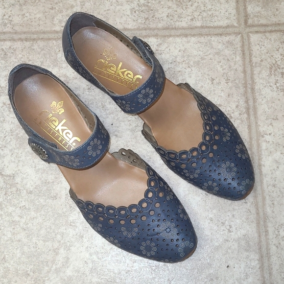 Rieker Shoes - Rieker shoes. Size 39.